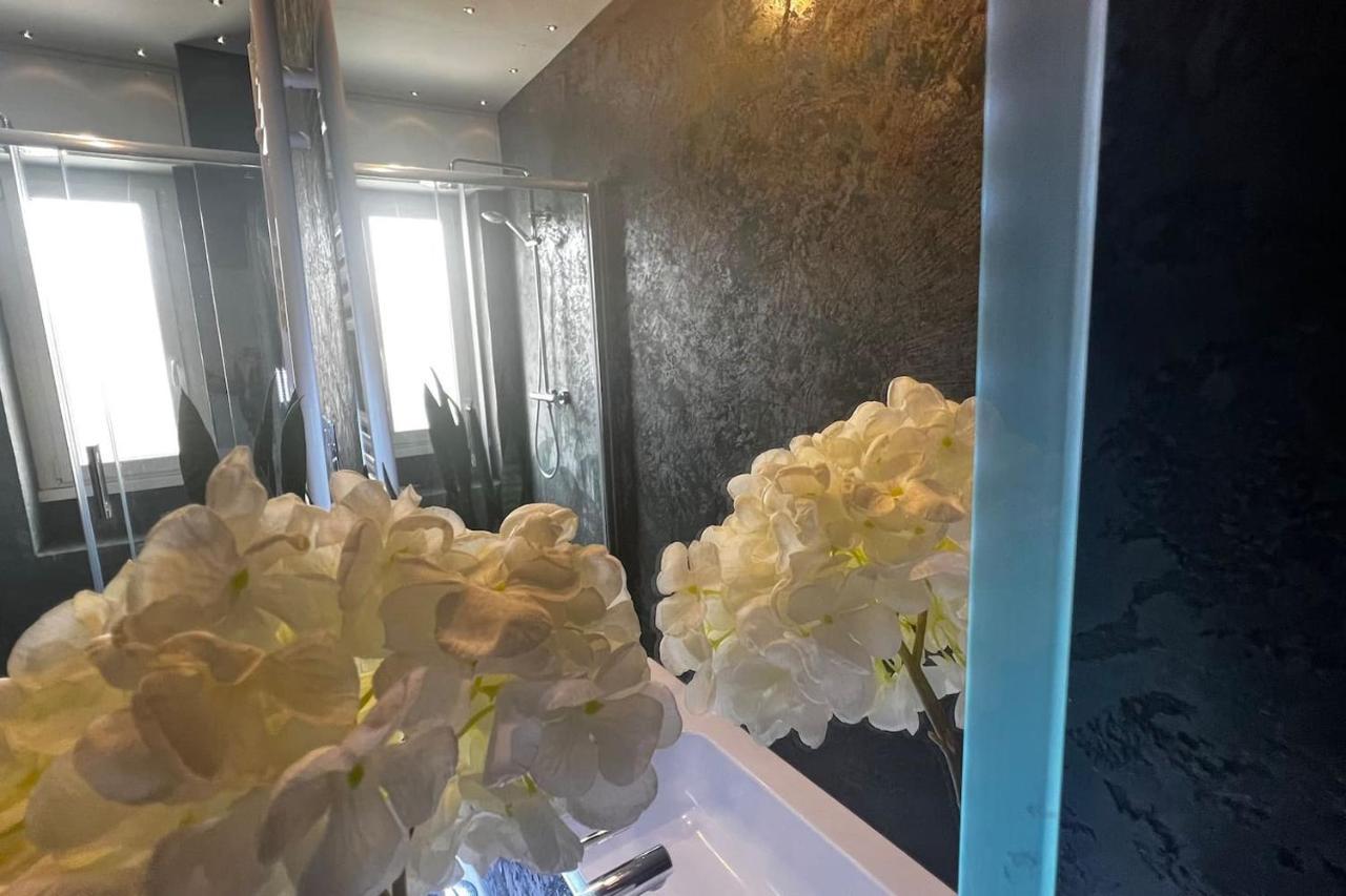 Prestigioso Trilocale Sui Navigli Con A/C & Wi-Fi Apartman Milánó Kültér fotó