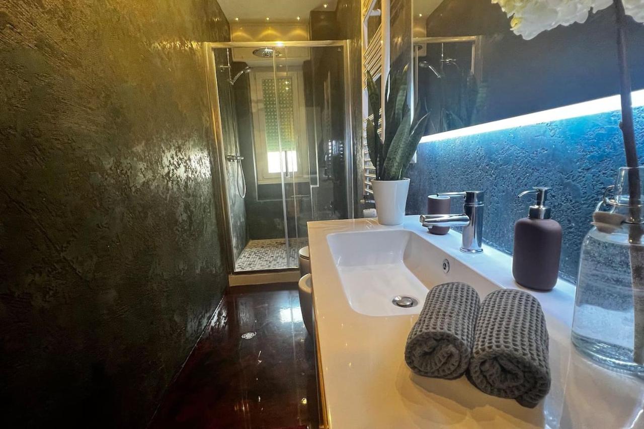Prestigioso Trilocale Sui Navigli Con A/C & Wi-Fi Apartman Milánó Kültér fotó